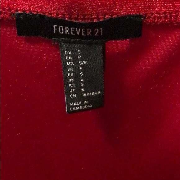 Red velour bodycon dress - Picture 2 of 4